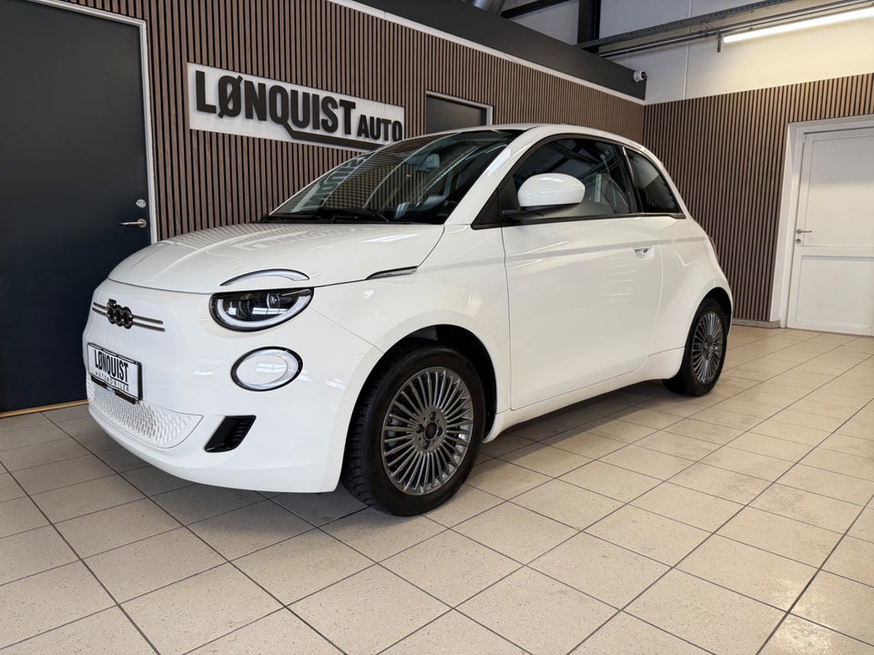 Fiat 500e 42 Icon 3d