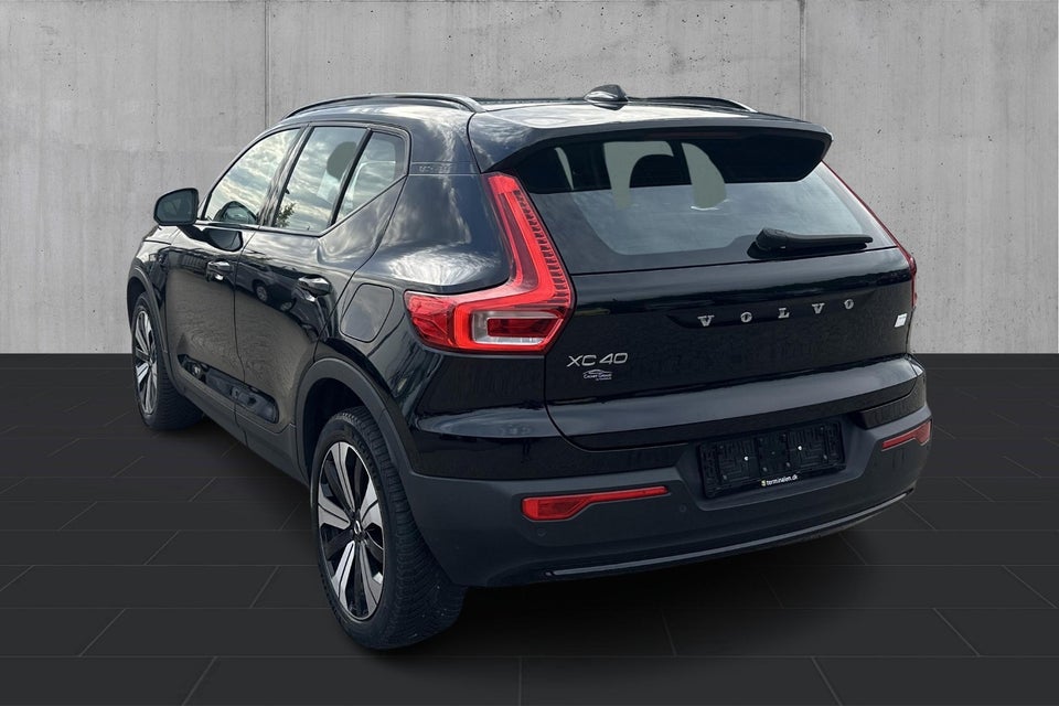 Volvo XC40 ReCharge Start 5d