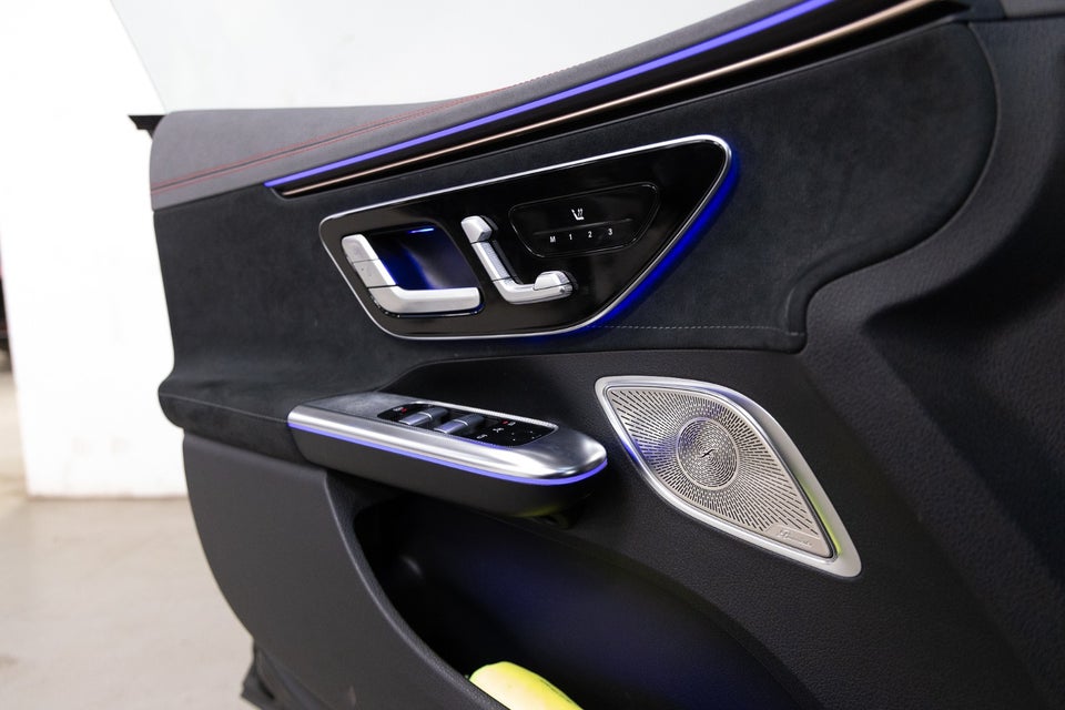 Mercedes EQE300 AMG Line 4d