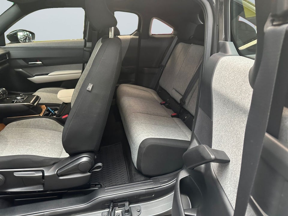 Mazda MX-30 e-SkyActive Exclusive-Line 5d