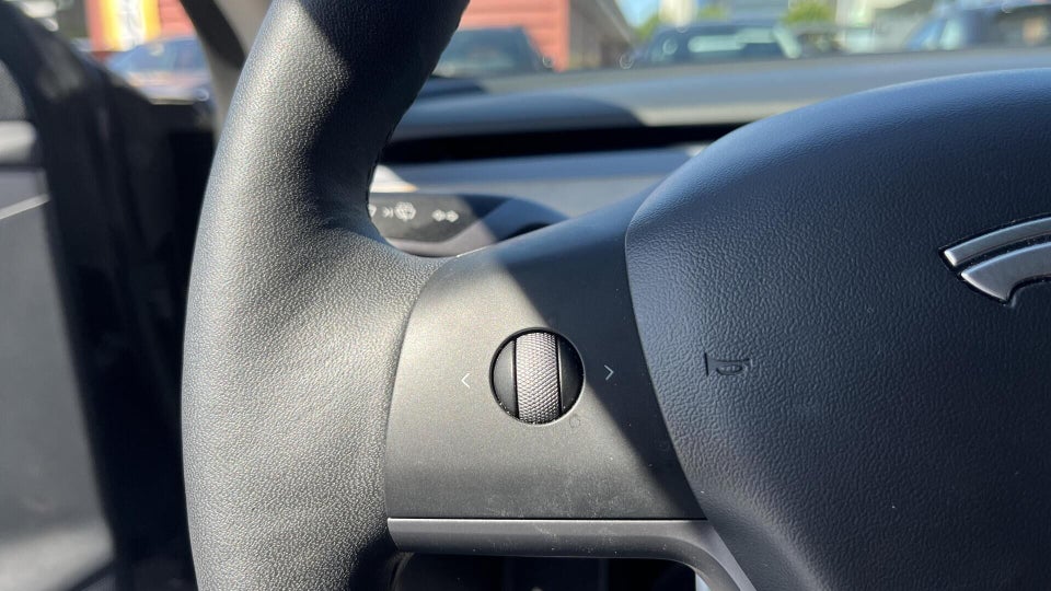 Tesla Model 3 Performance AWD 4d