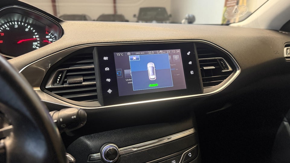 Peugeot 308 1,6 HDi 92 Active 5d