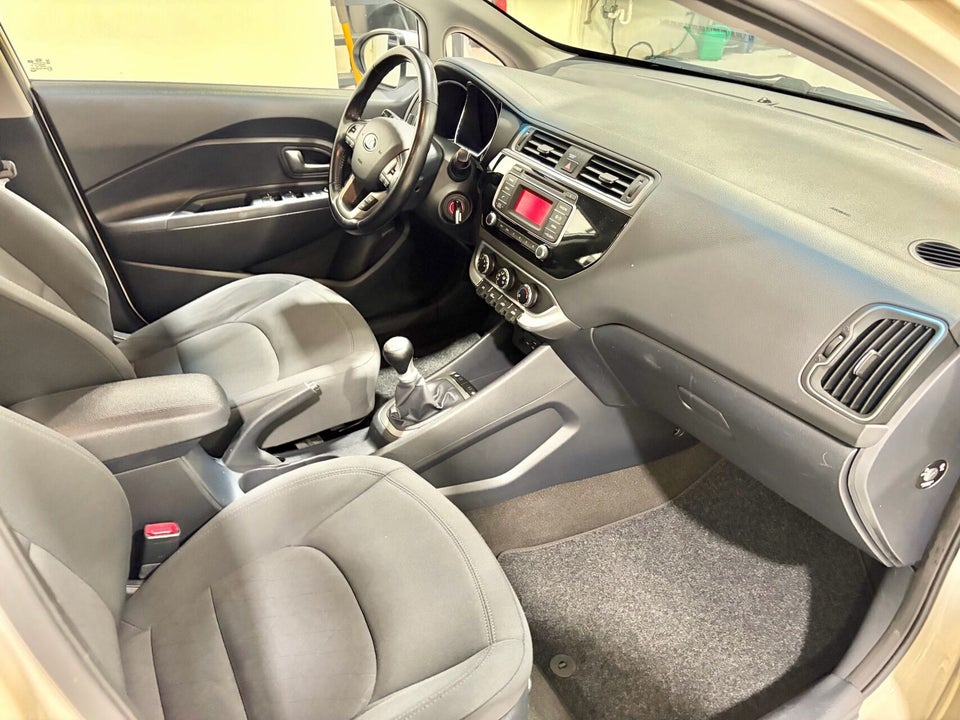 Kia Rio 1,2 CVVT Intro Edition 5d