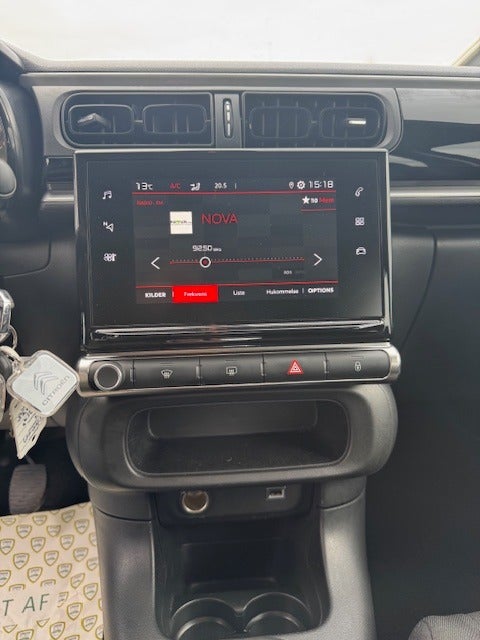 Citroën C3 1,2 PureTech 83 Shine 5d