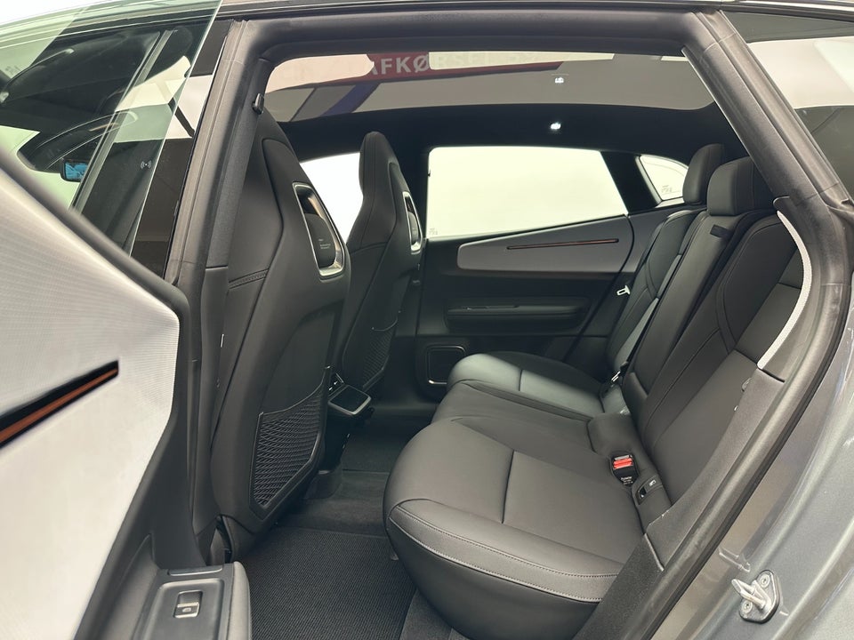 Polestar 4 Long Range AWD 5d