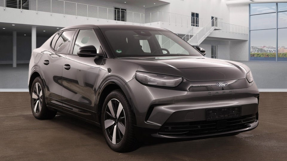 Ford Capri 77 Premium Extended Range 5d