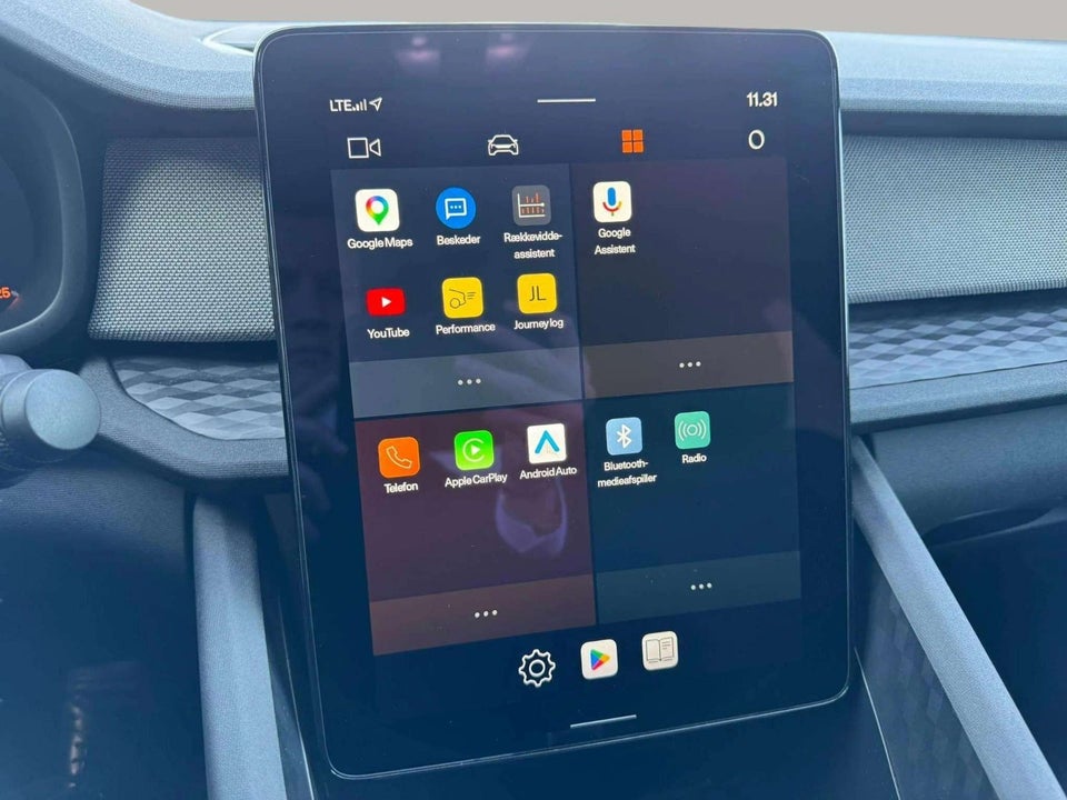 Polestar 2 Standard Range 5d