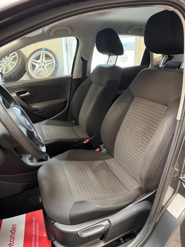 VW Polo 1,6 TDi 90 Comfortline 5d