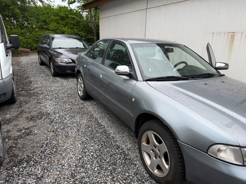 Audi A4 1,8 T Avant Tiptr. 5d