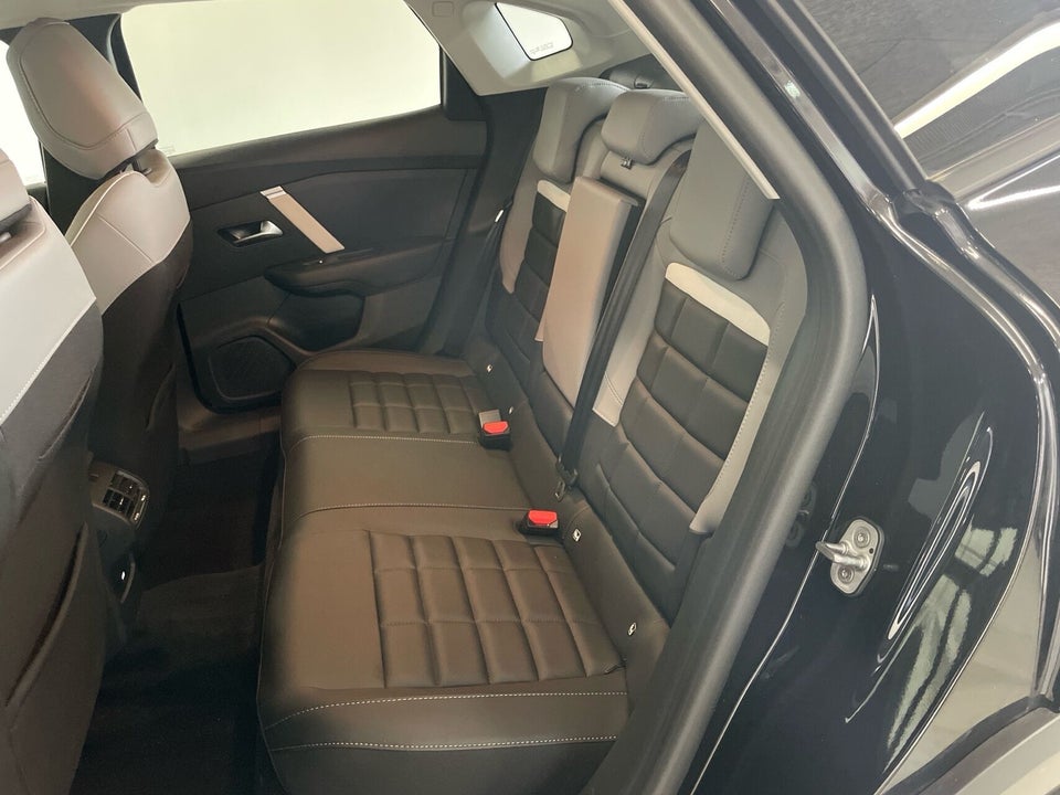 Citroën ë-C4 X 54 Max 4d