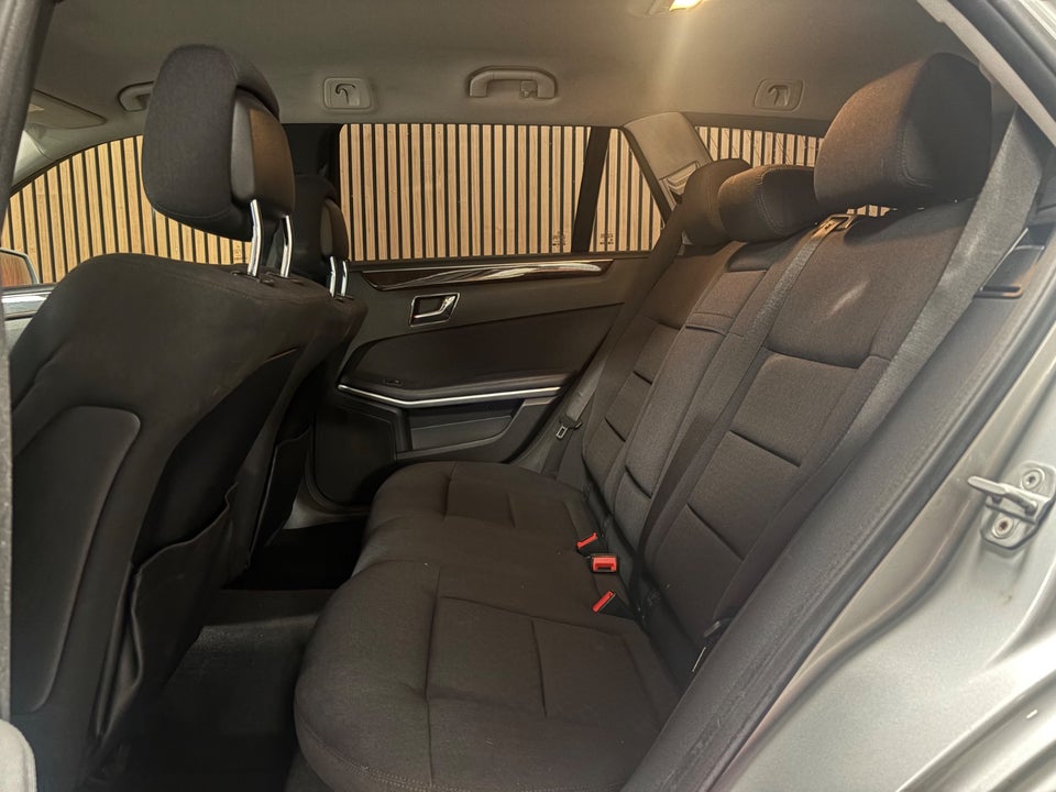 Mercedes E200 2,2 CDi stc. aut. BE 5d