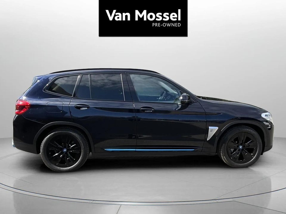 BMW iX3 Charged Plus 5d