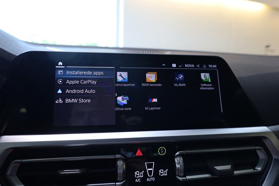 BMW 330e 2,0 Touring M-Sport aut. 5d