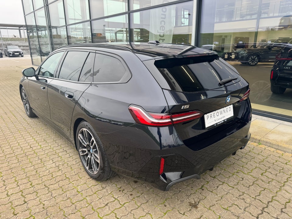 BMW i5 eDrive40 Touring M-Sport 5d