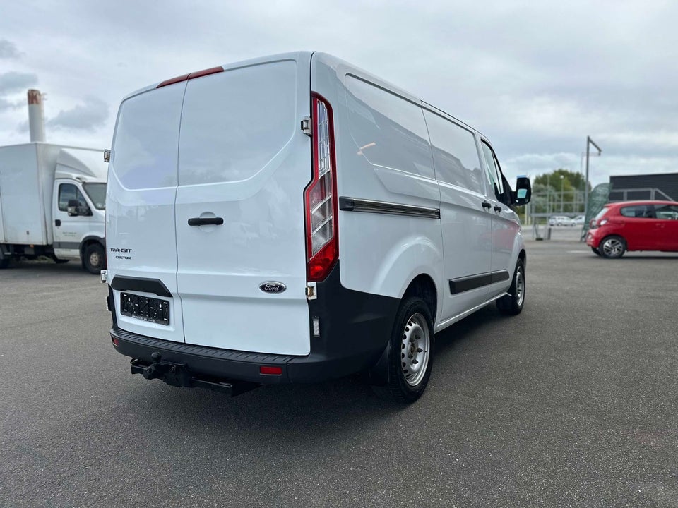 Ford Transit Custom 310L 2,2 TDCi 155 Limited Van 5d