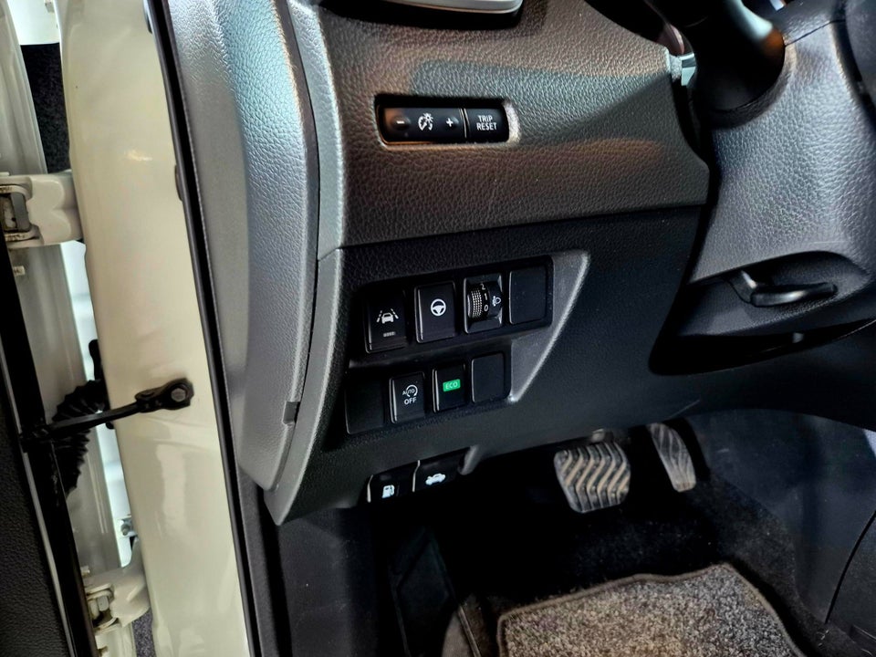 Nissan Qashqai 1,5 dCi 115 N-Connecta DCT 5d