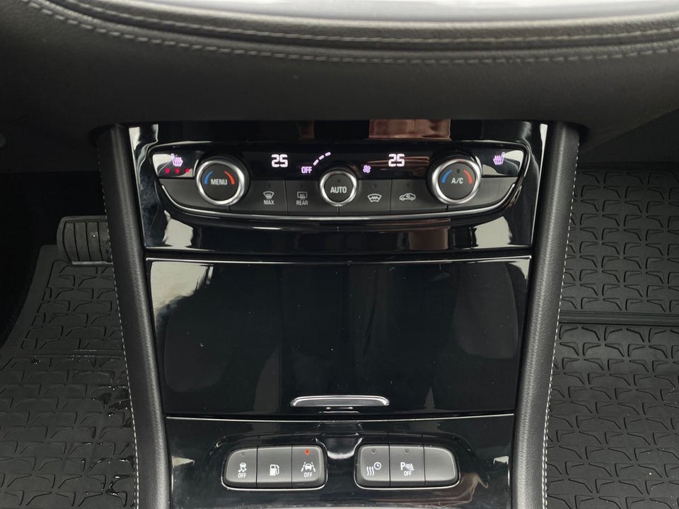 Opel Grandland X 1,6 Hybrid Cosmo Prestige aut. 5d