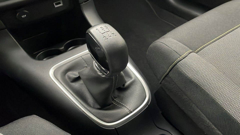 Citroën C3 1,2 PureTech 83 Attraction 5d