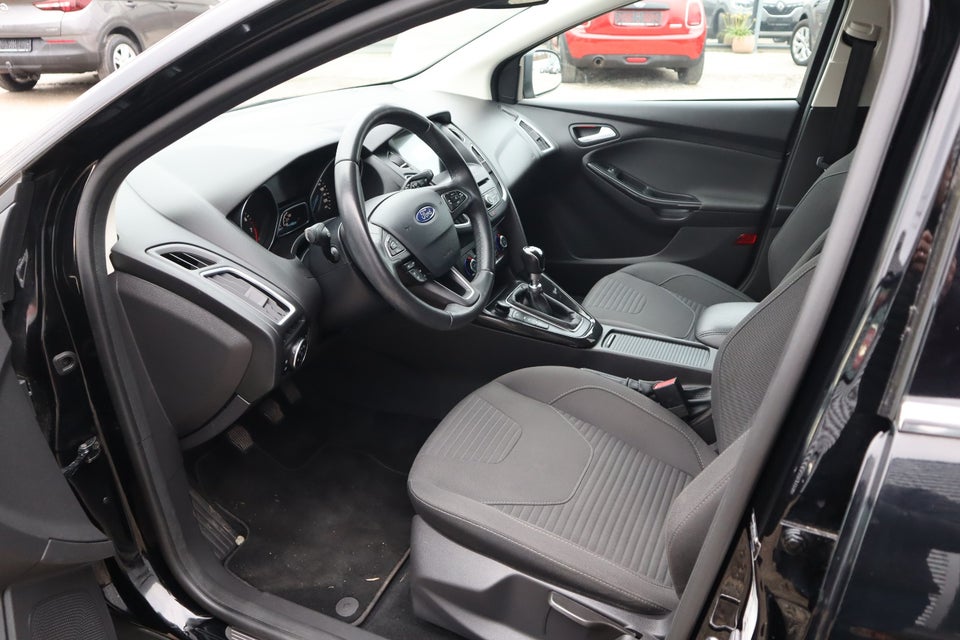 Ford Focus 1,0 SCTi 125 Titanium stc. 5d