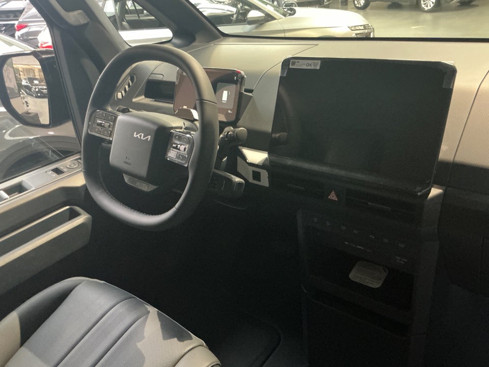 Kia PV5 71 Long Range Upgrade 5d