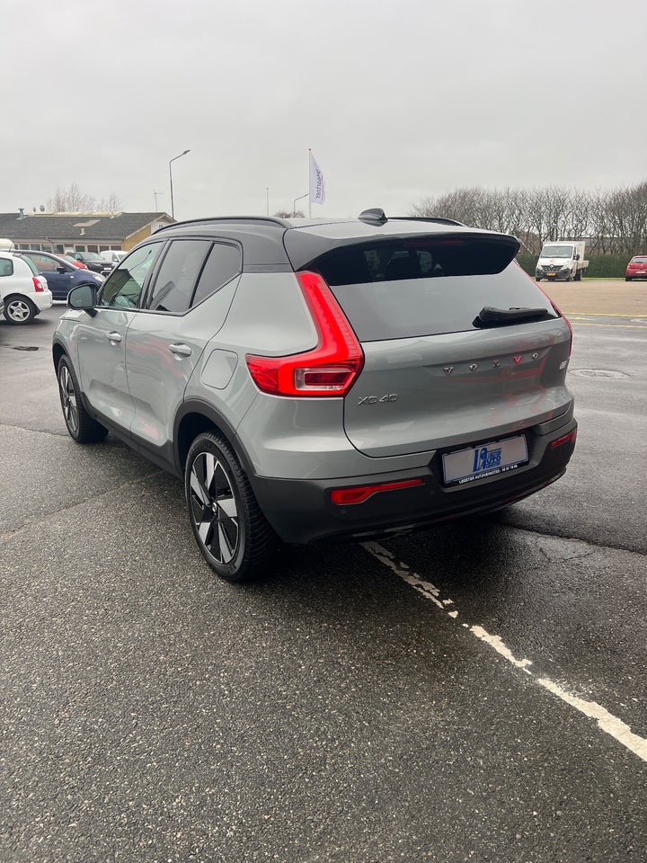 Volvo XC40 ReCharge Extended Range Plus 5d