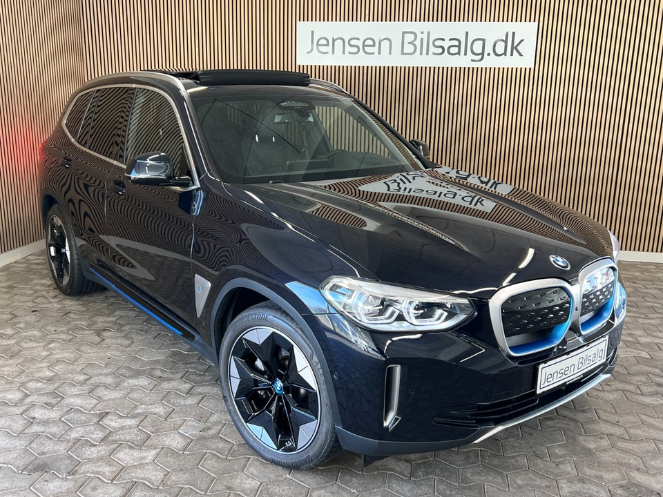 BMW iX3 Charged Impressive 5d