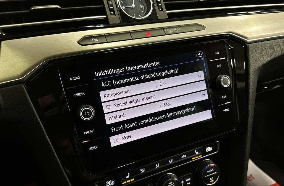 VW Passat 1,4 TSi 150 Highline Premium Variant DSG 5d