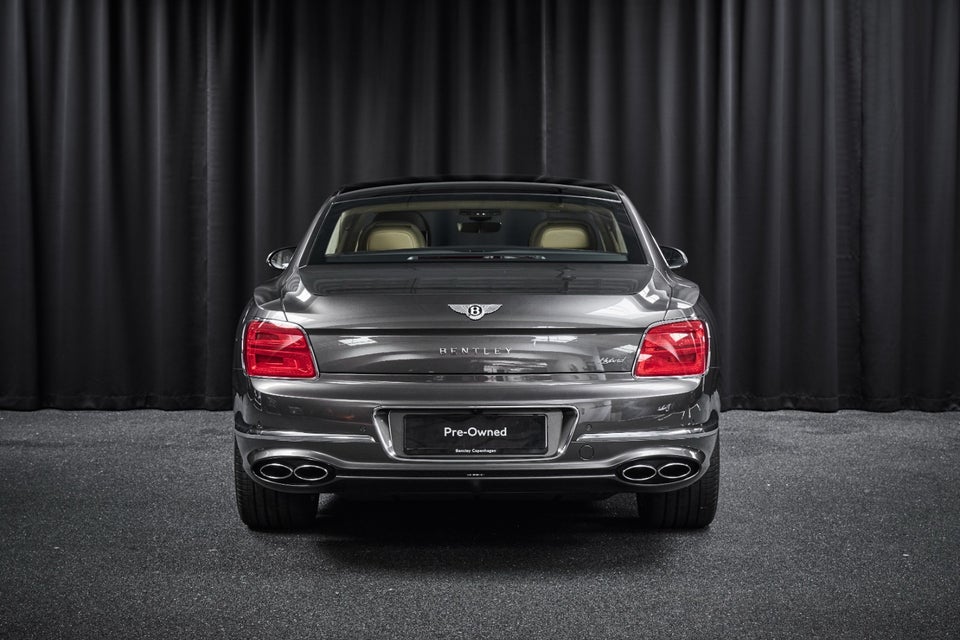 Bentley Flying Spur 2,9 V6 Hybrid Azure aut. 4d