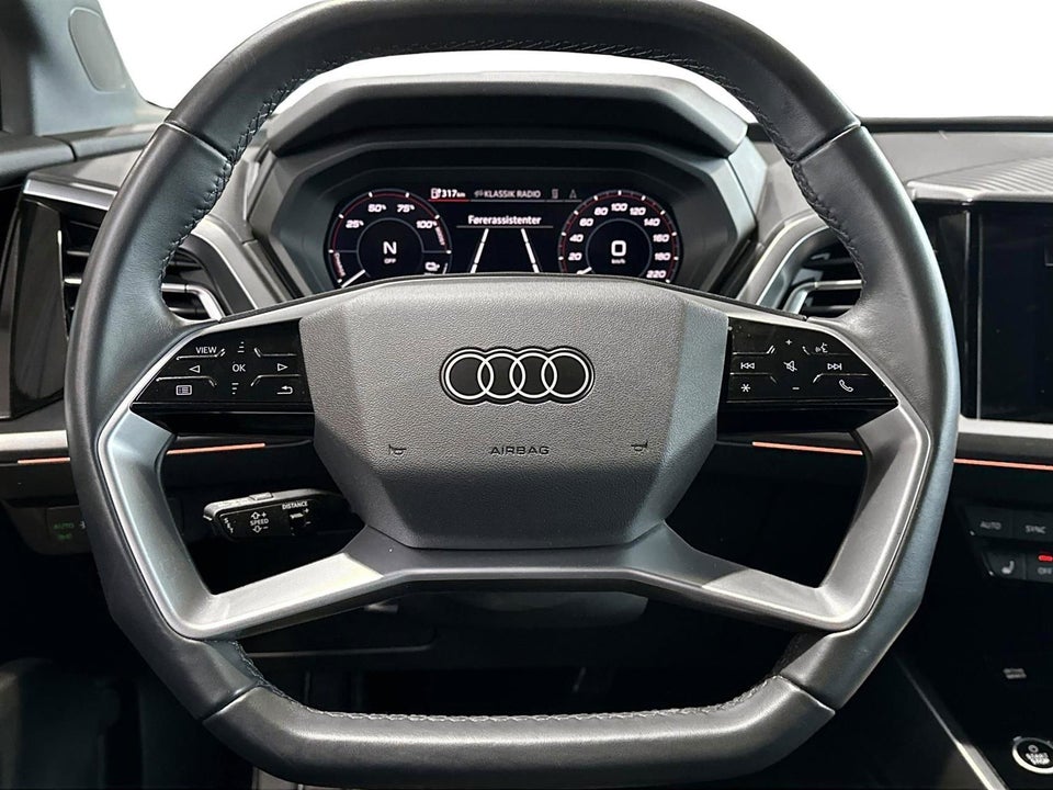 Audi Q4 e-tron 50 Attitude quattro 5d