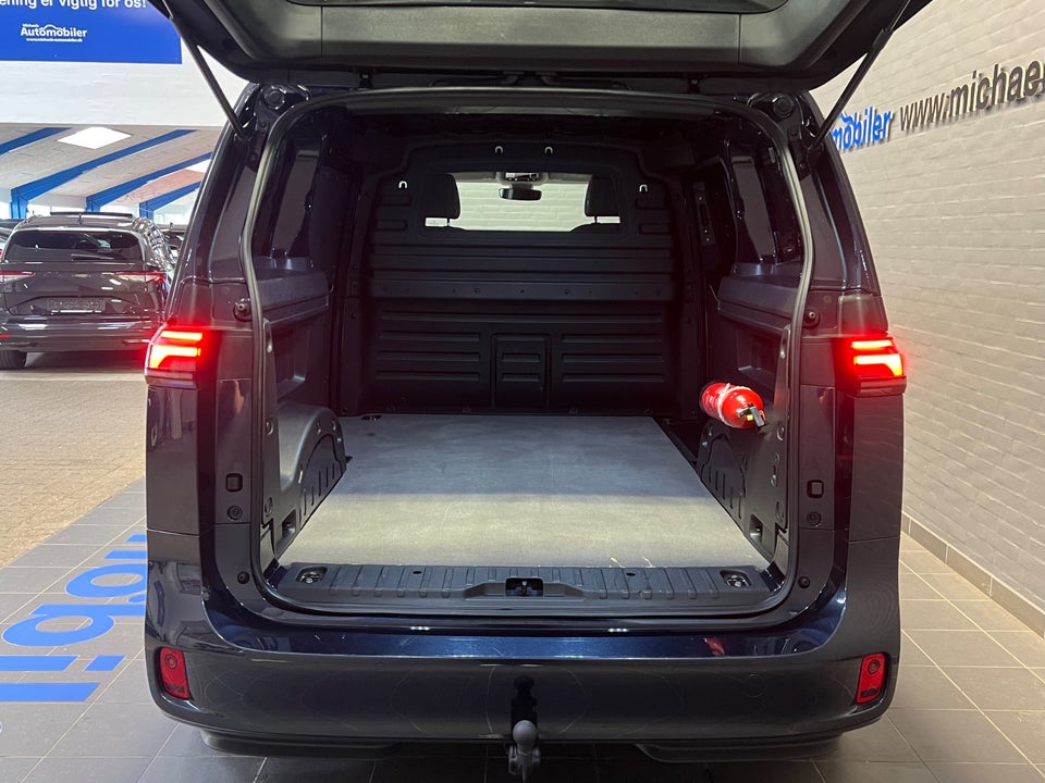 VW ID. Buzz 77 Cargo Pro