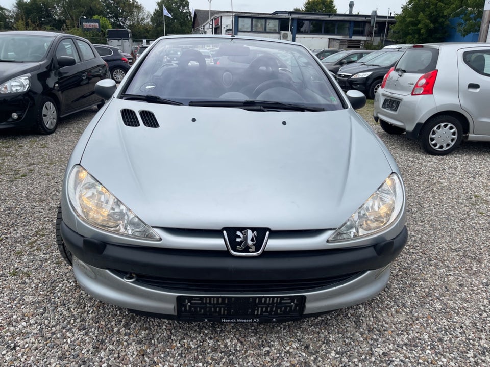 Peugeot 206 1,6 16V CC 2d