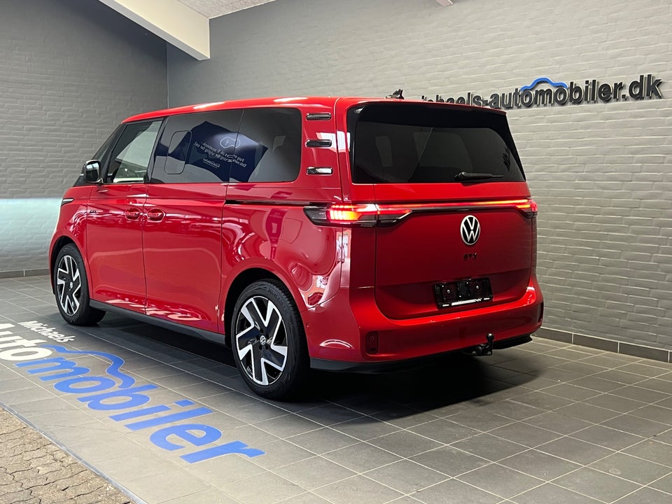 VW ID. Buzz 79 GTX+ 4Motion 6prs SWB 5d