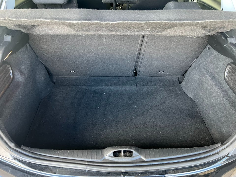Peugeot 208 1,2 PureTech 82 Active 5d