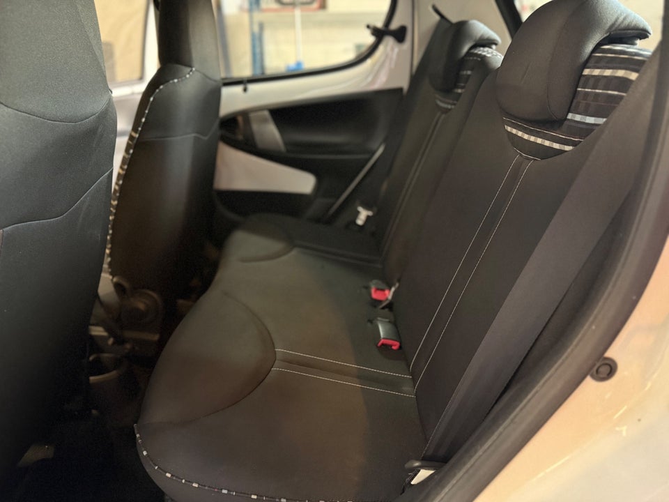 Citroën C1 1,0i Exclusive 5d