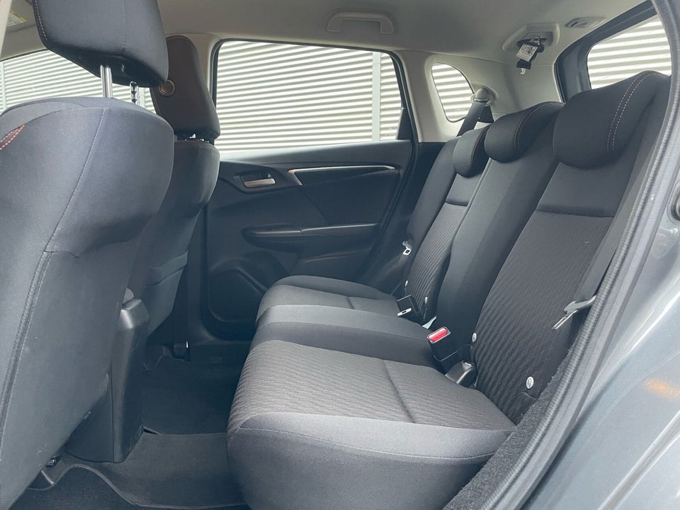 Honda Jazz 1,5 i-VTEC Dynamic 5d