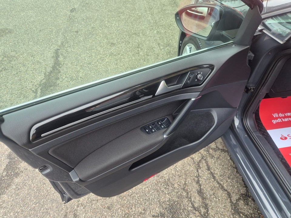 VW Golf VII 2,0 TDi 150 Highline Variant 5d