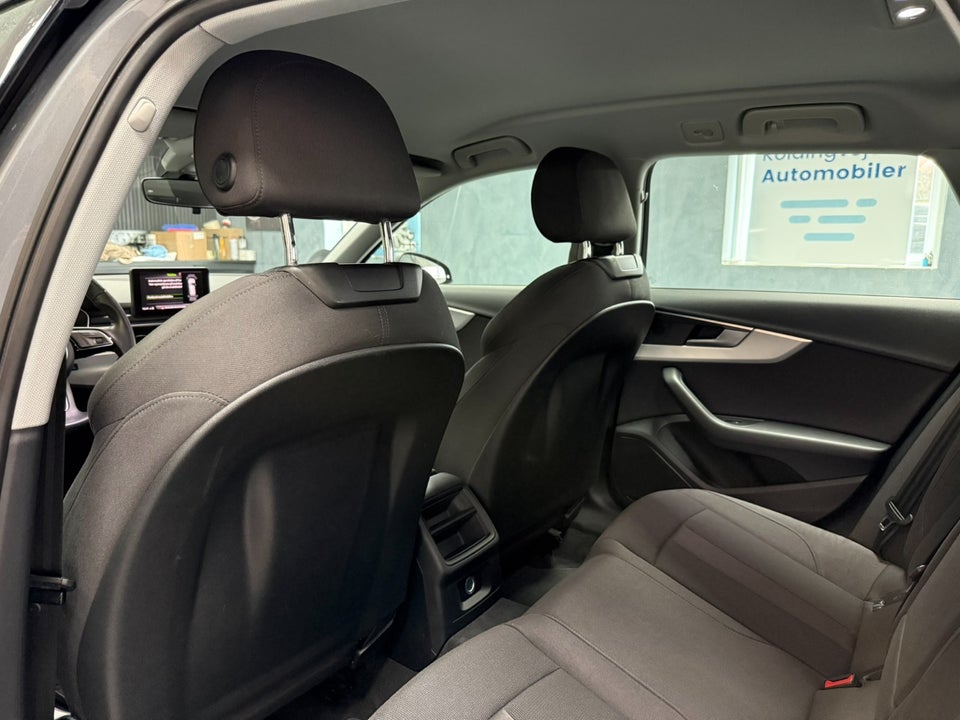 Audi A4 40 TFSi Sport Prestige Tour Avant S-tr. 5d