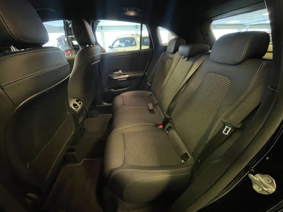 Mercedes GLA200 1,3 Progressive Line aut. 5d