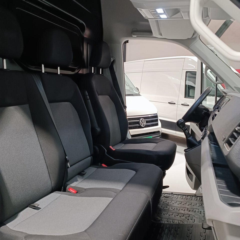 VW Crafter 35 2,0 TDi 140 Kassevogn L4H3