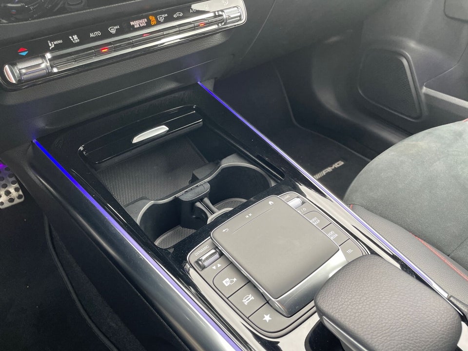 Mercedes EQA300 AMG Line 4Matic 5d