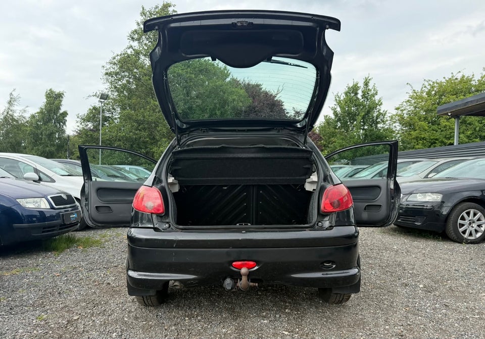 Peugeot 206 1,6 Edition 3d