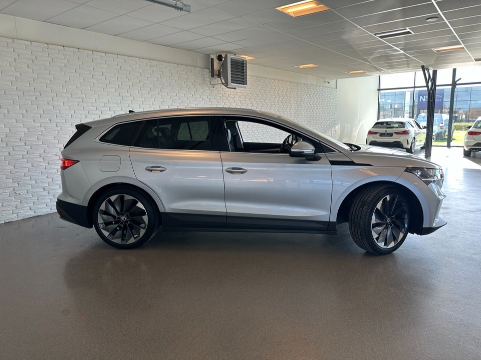 Skoda Enyaq 80 iV Loft 5d