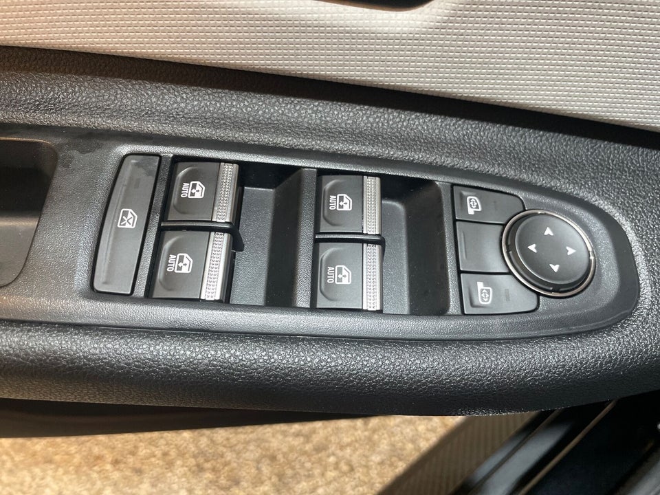 Renault 5 E-Tech 40 Evolution 5d