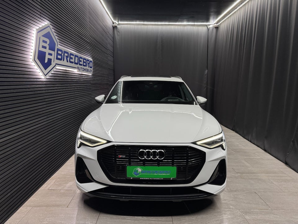 Audi e-tron 50 S-line quattro 5d