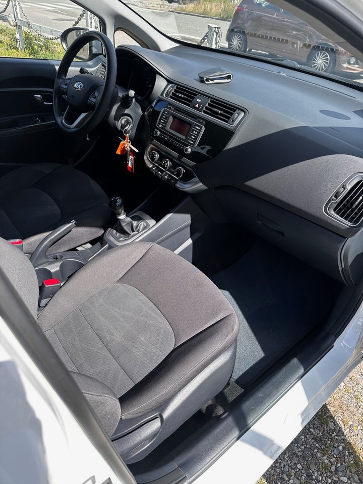 Kia Rio 1,2 CVVT Active 5d
