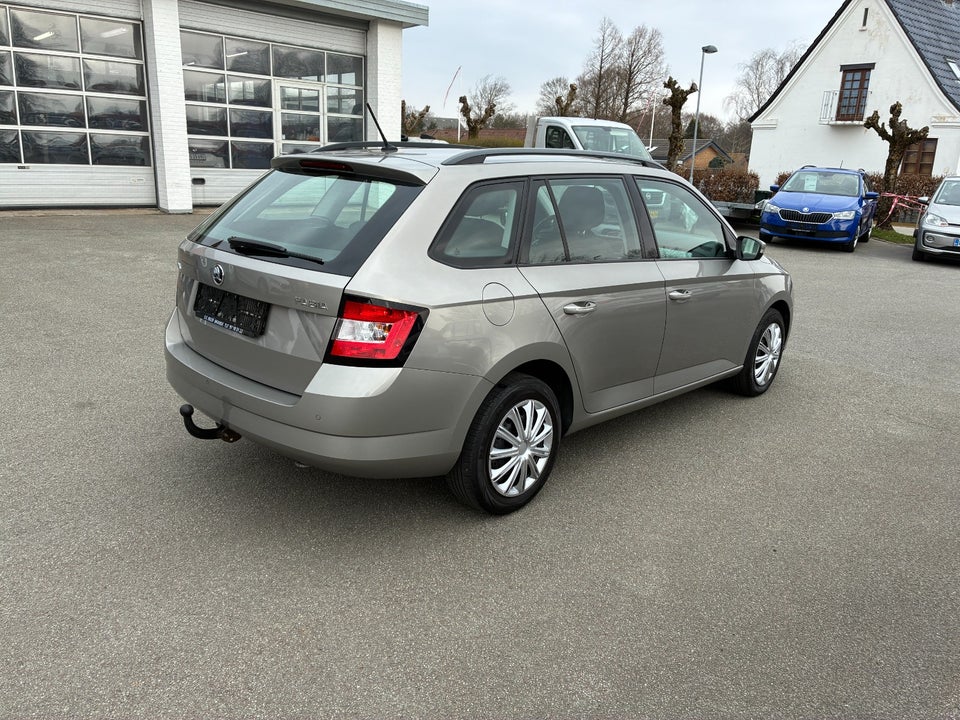Skoda Fabia 1,0 TSi 95 Ambition Combi 5d