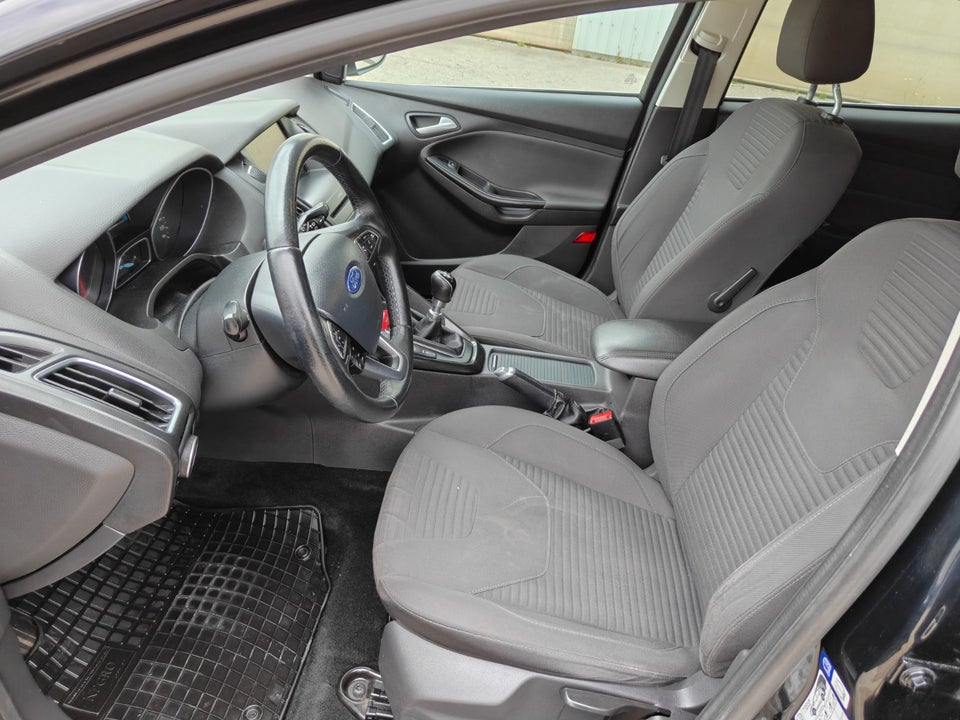 Ford Focus 1,5 SCTi 150 Titanium stc. 5d
