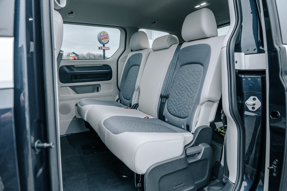 VW ID.Buzz 77 Pro Design SWB 5d