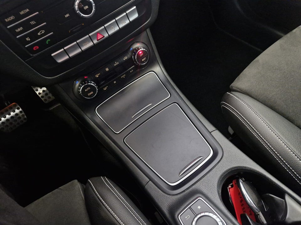 Mercedes B180 1,6 AMG Line aut. 5d