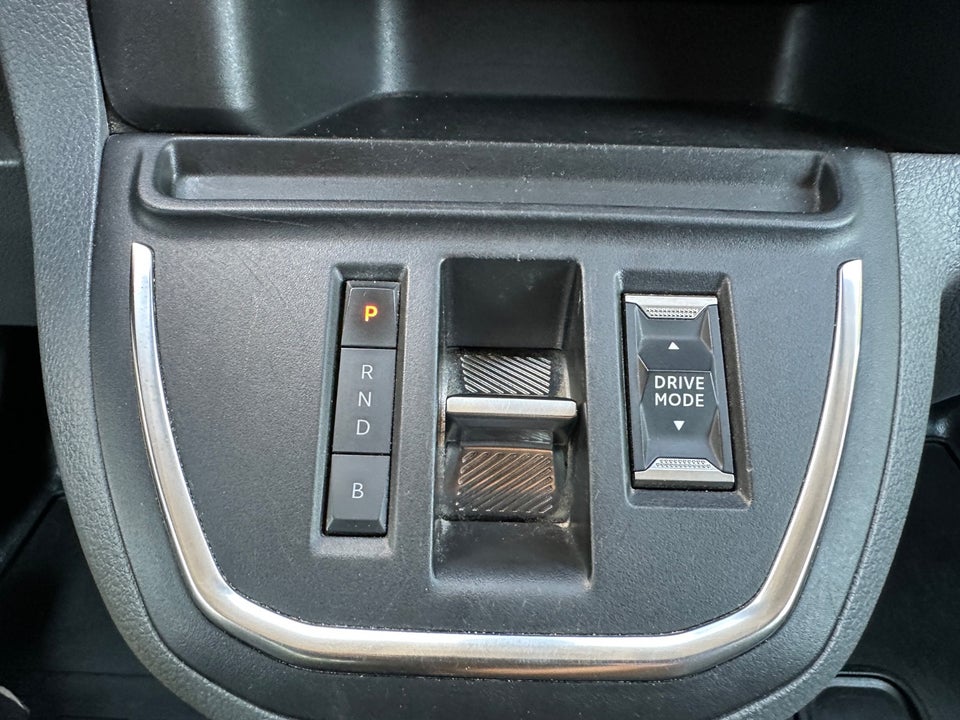 Peugeot e-Expert 75 L2 Plus Van